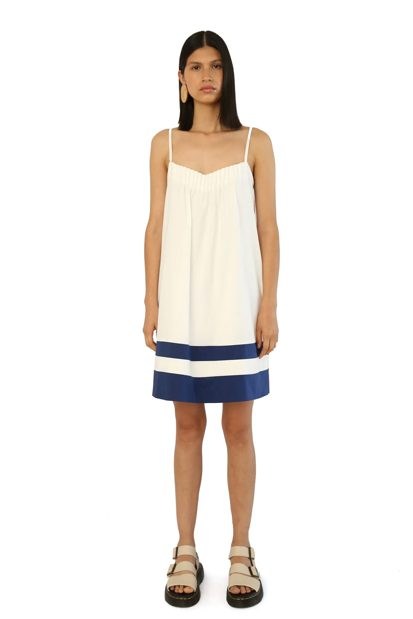 Abelina Dress in White / Navy