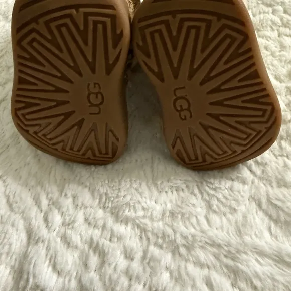 Baby UGG Jorie II Glitter Leopard Boots New in box  Size 0/1 (XS) S0118