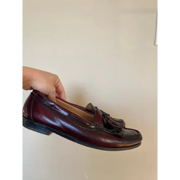 Bass Weejuns Size Men’s 9 1/2 Burgundy Cordovan Leather Tassel Kiltie Loafers