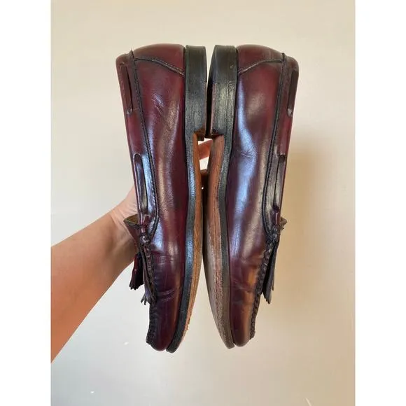 Bass Weejuns Size Men’s 9 1/2 Burgundy Cordovan Leather Tassel Kiltie Loafers