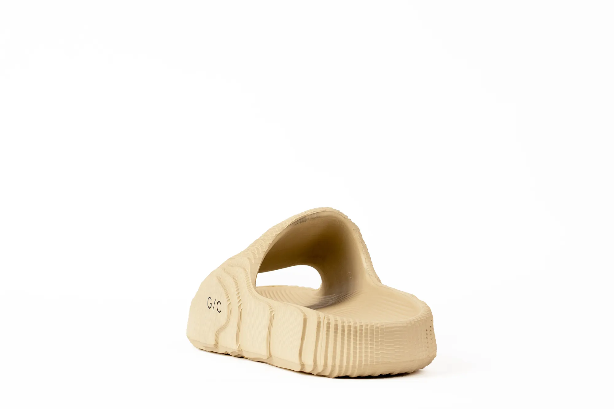 CAELLUM SLIDES | TRIPLE BEIGE | UNISEX