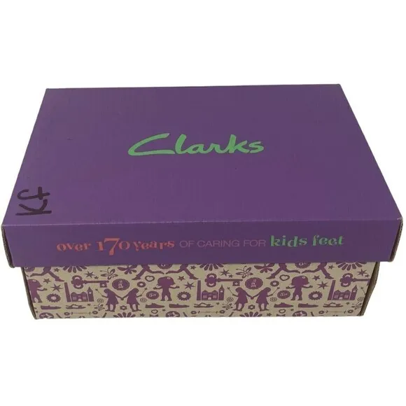 Clarks Girls Tan Moccasins 7.5 M Leather NEW NIB