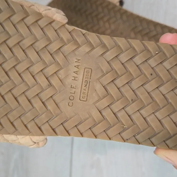 Cole haan Women Grandseries Leather Sandals shoes sz 7.5B