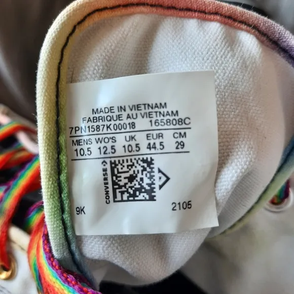Converse Chuck Taylor Rainbow Sneakers Pride HiTop Unisex Mens 10.5 W 12.5