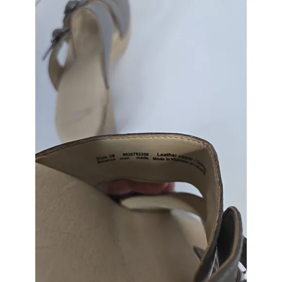 Dansko Women's Karena Stone Burnished Calf Leather Sandals Size 38 US 8