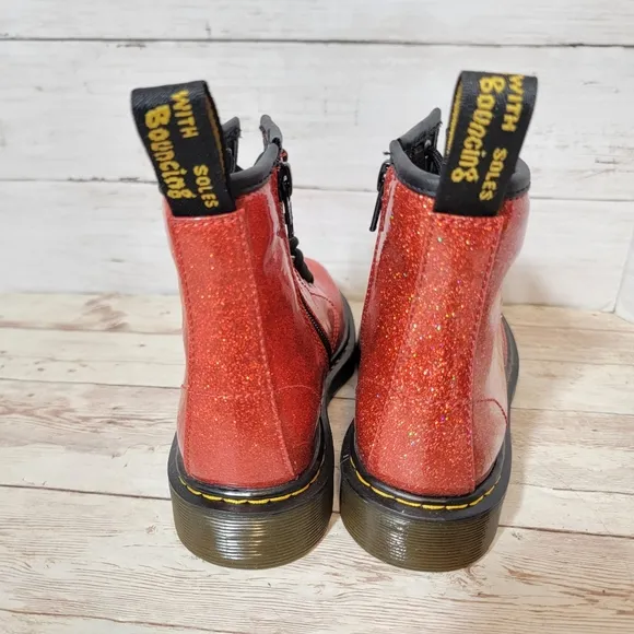 Dr. Martens New kids red glitter boots