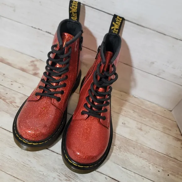 Dr. Martens New kids red glitter boots