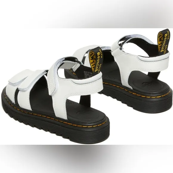 Dr. Martens Youth Klaire Lamper Sandals
