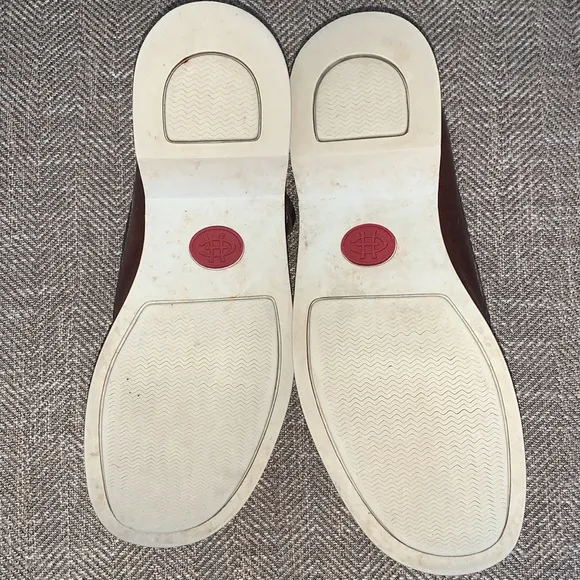 EUC Cole Haan Loafers Size 8.