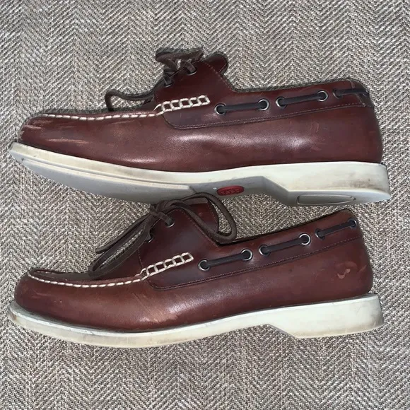 EUC Cole Haan Loafers Size 8.