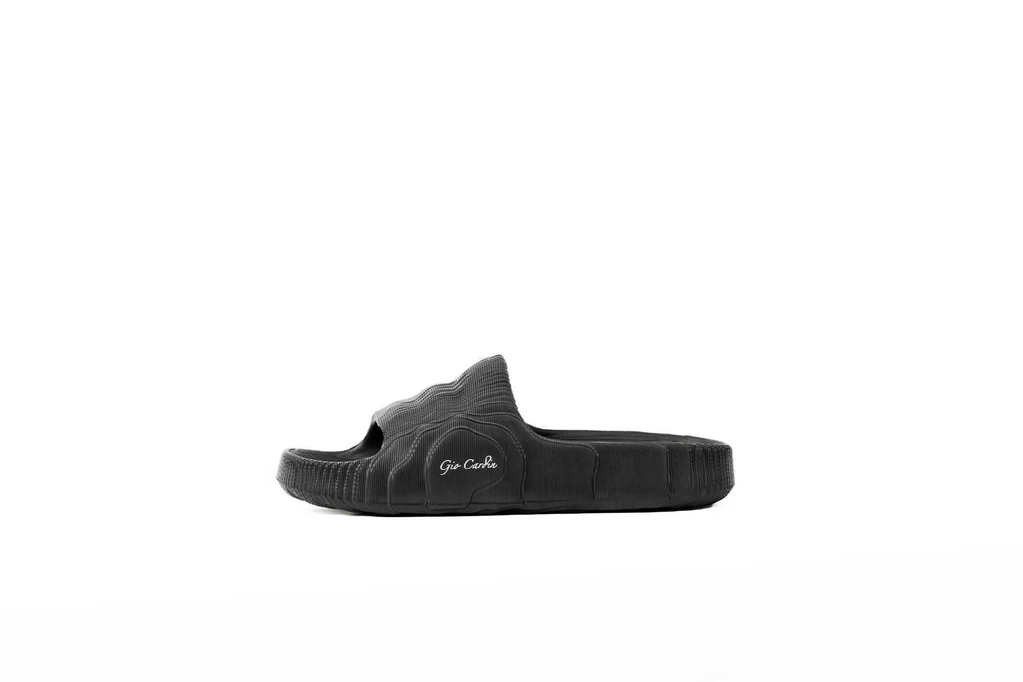 EUGENE SLIDES | TRIPLE BLACK | UNISEX