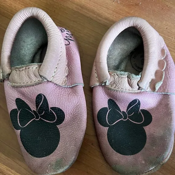 Freshly Picked Mixed Lot of 4 Moccasins Size 6