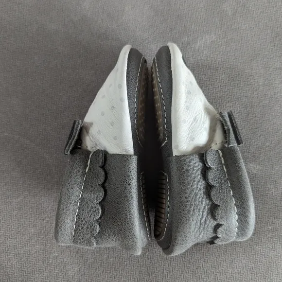 Freshly Picked Ruth Bader Ginsberg Moccasins BRAND NEW Size 4