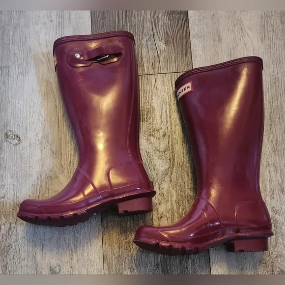 Hunter Girls Burgundy Rain Boots