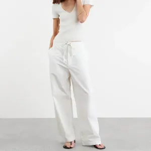 Kai Pant in White