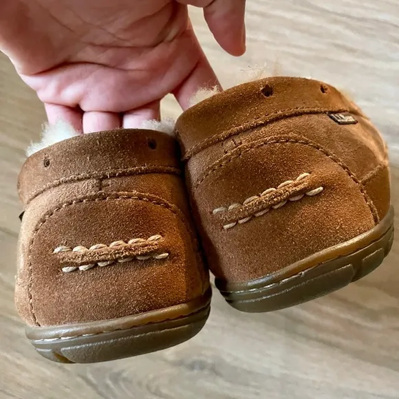 L.L.Bean Wicked Good Moccasins Loafer Slippers Men's 9 Medium