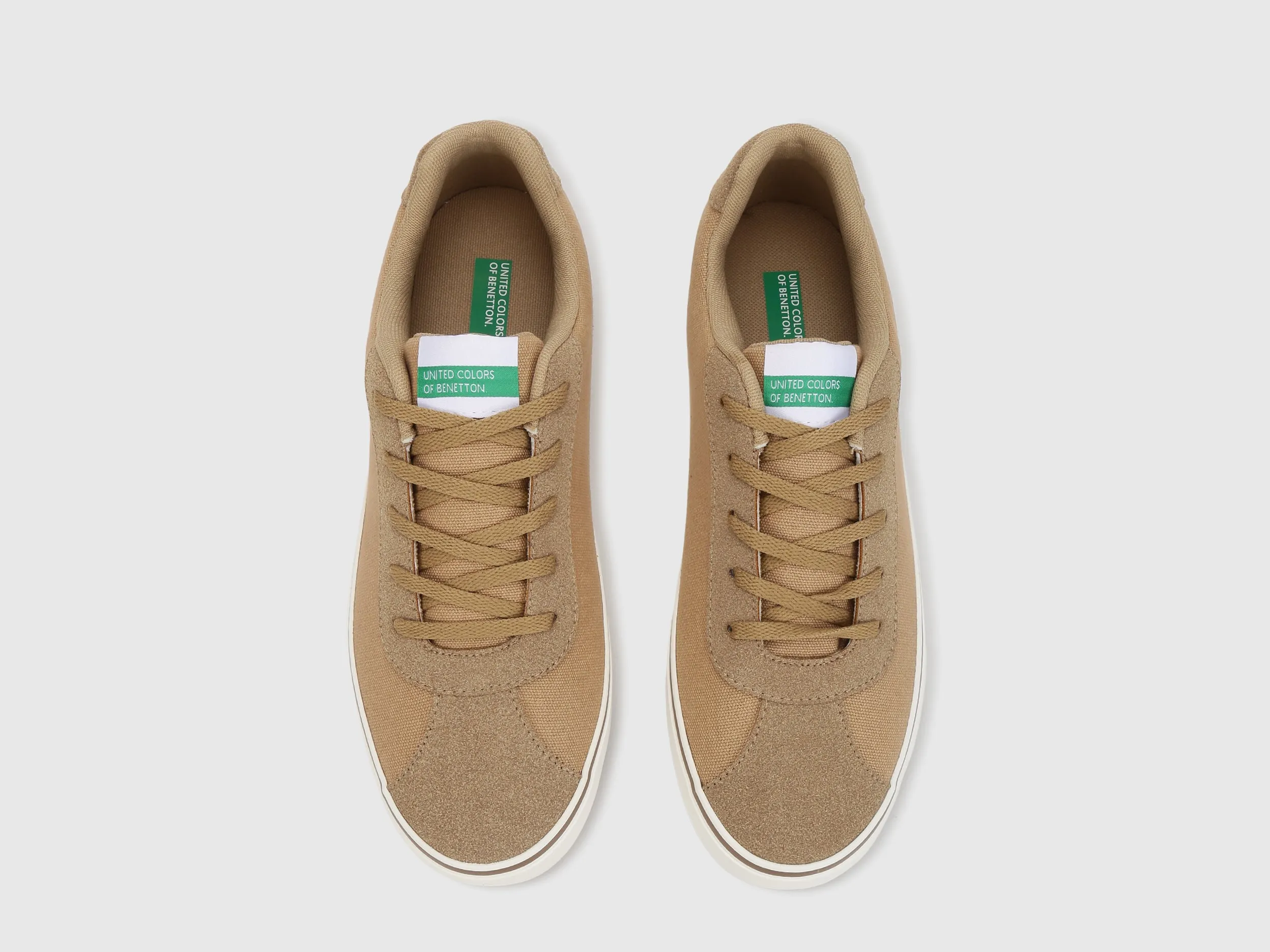 Men Textured Lace-up Sneakers