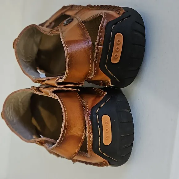 Men’s HSY Fashion Closed Toe Sandals Handcrafted with Rubber outer soles…