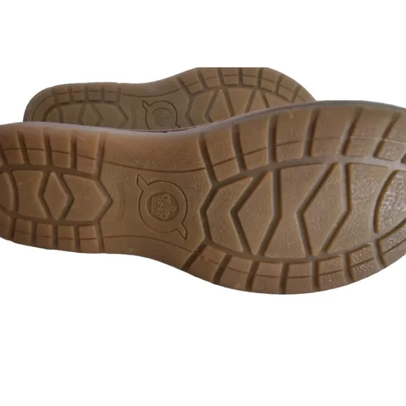 New Born Hand Crafted Footwear Leather Corvo Sandal. Size 12M.