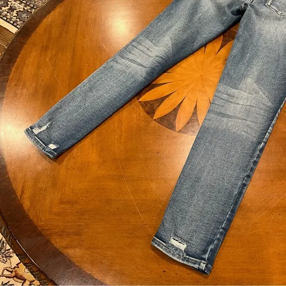 NEW KanCan Women’s Emmie Mid-Rise Super Skinny Jeans Stone Wash Distressed 26