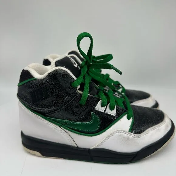 Nike Air Assualt Kids Black/White/ Lucky Green Sneakers 316009-031 Size 12C