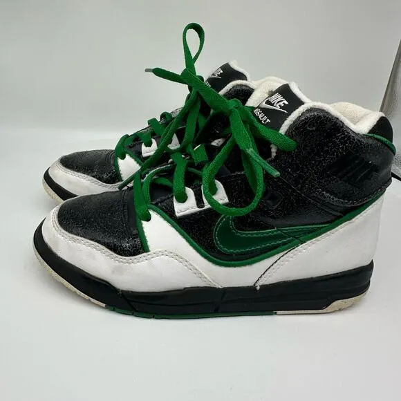 Nike Air Assualt Kids Black/White/ Lucky Green Sneakers 316009-031 Size 12C
