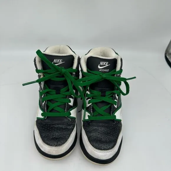 Nike Air Assualt Kids Black/White/ Lucky Green Sneakers 316009-031 Size 12C