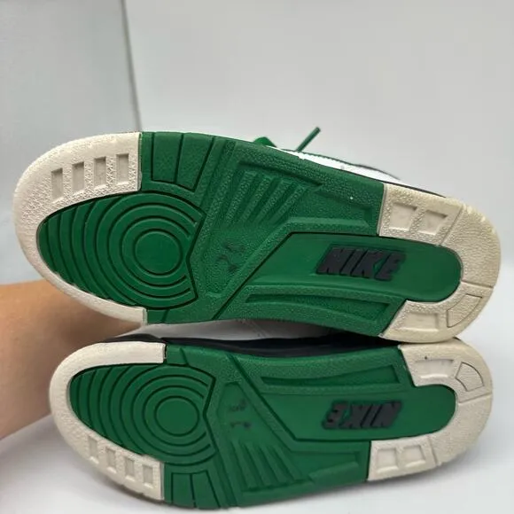 Nike Air Assualt Kids Black/White/ Lucky Green Sneakers 316009-031 Size 12C