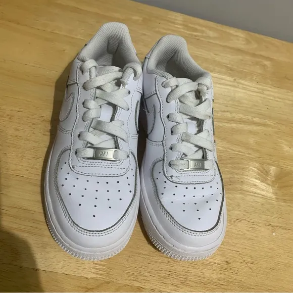 Nike‎ Air Force 1 Low Triple White Youth Size 4Y
