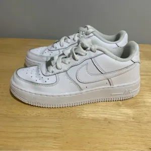 Nike‎ Air Force 1 Low Triple White Youth Size 4Y