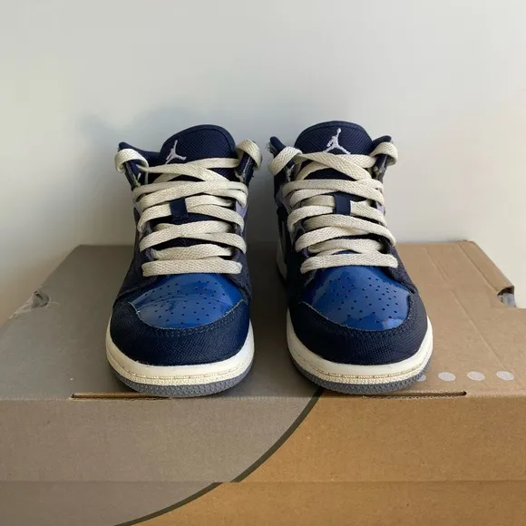 Nike Air Jordan 1 Mid SE Craft Kids Sneakers- SZ 13 C