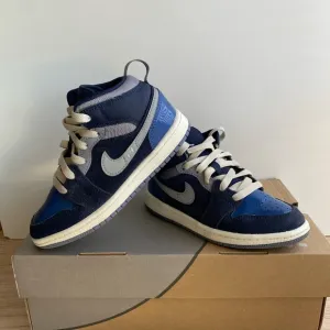 Nike Air Jordan 1 Mid SE Craft Kids Sneakers- SZ 13 C