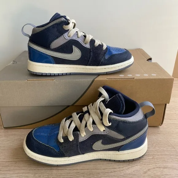 Nike Air Jordan 1 Mid SE Craft Kids Sneakers- SZ 13 C