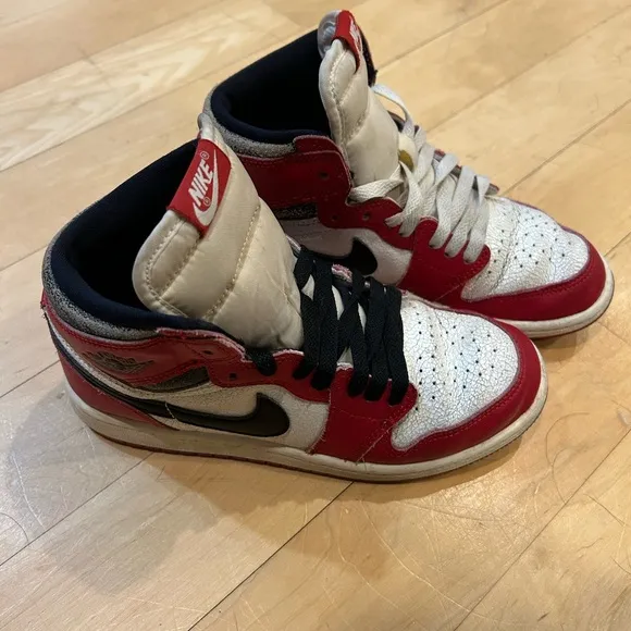 Nike Air jordan kids “lost &amp; found” rare sneakers.