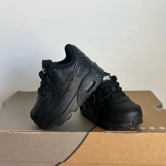 Nike Air Max 90 LTR ‘Triple Black’ Toddler Sneakers- SZ 4 C