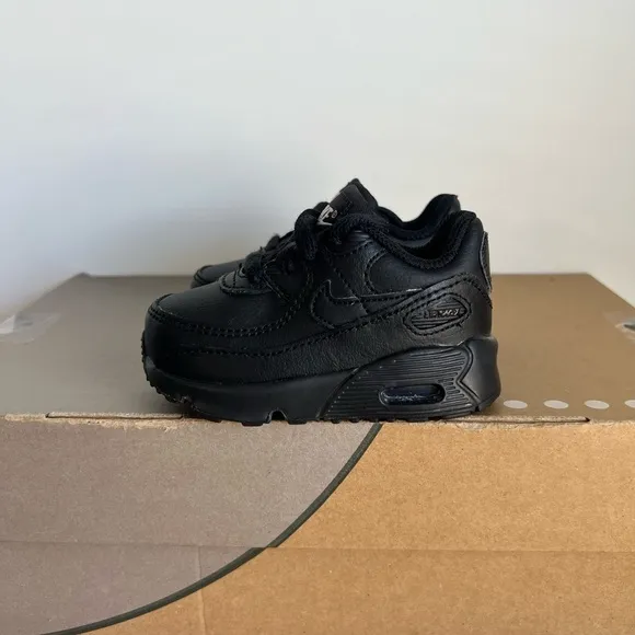 Nike Air Max 90 LTR ‘Triple Black’ Toddler Sneakers- SZ 4 C