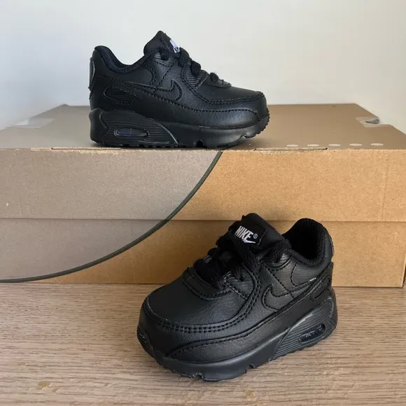 Nike Air Max 90 LTR ‘Triple Black’ Toddler Sneakers- SZ 4 C
