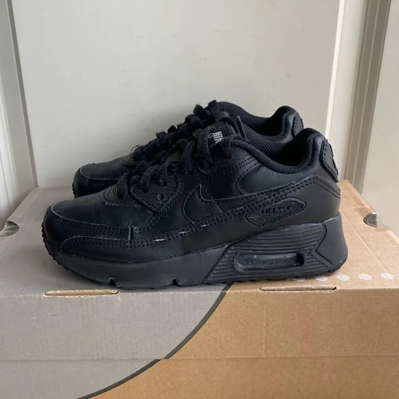 Nike Air Max 90 “TRIPLE BLACK” Little Kids Sneakers - SZ 1 Y
