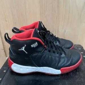 Nike Jordan Jumpman Pro Sneakers Size 7 Youth Basketball shoes 907973-001
