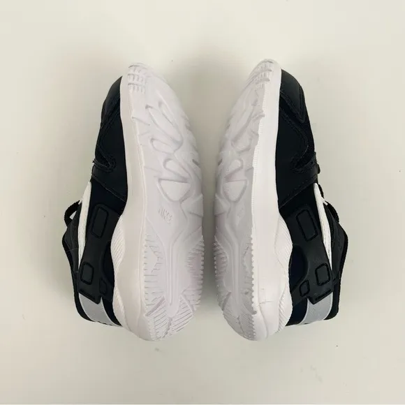 Nike LD Victory Slip on Black White Sneakers Children’s Size 8C NWOT
