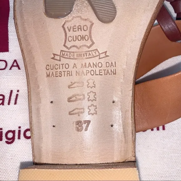 NWOT MADE IN ITALY Artigianato Rallo leather sandals, Size 7