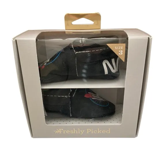 NWT Freshly Picked X NASA Moccasins, Size 3