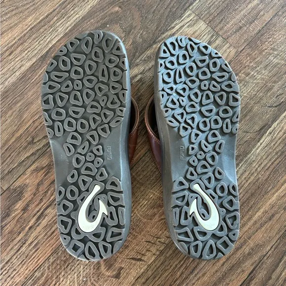 OLUKAI LEATHER OHANA MENS SANDALS