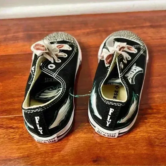 Philadelphia Eagles Converse Toddler Girls Size 10 Football Bedazzled All Star
