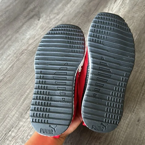 PUMA | kids sneakers US1.5