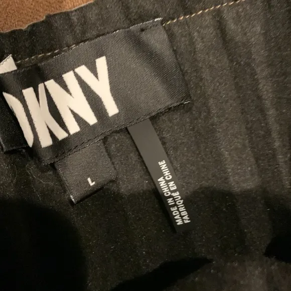 RL - DKNY Faux Leather Caper Pleated Skirt
