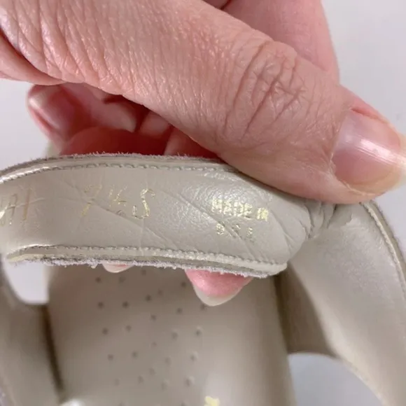 SAS Suntimer - Heeled Sandal pearl bone size 7.5 SLIM sandal supportive