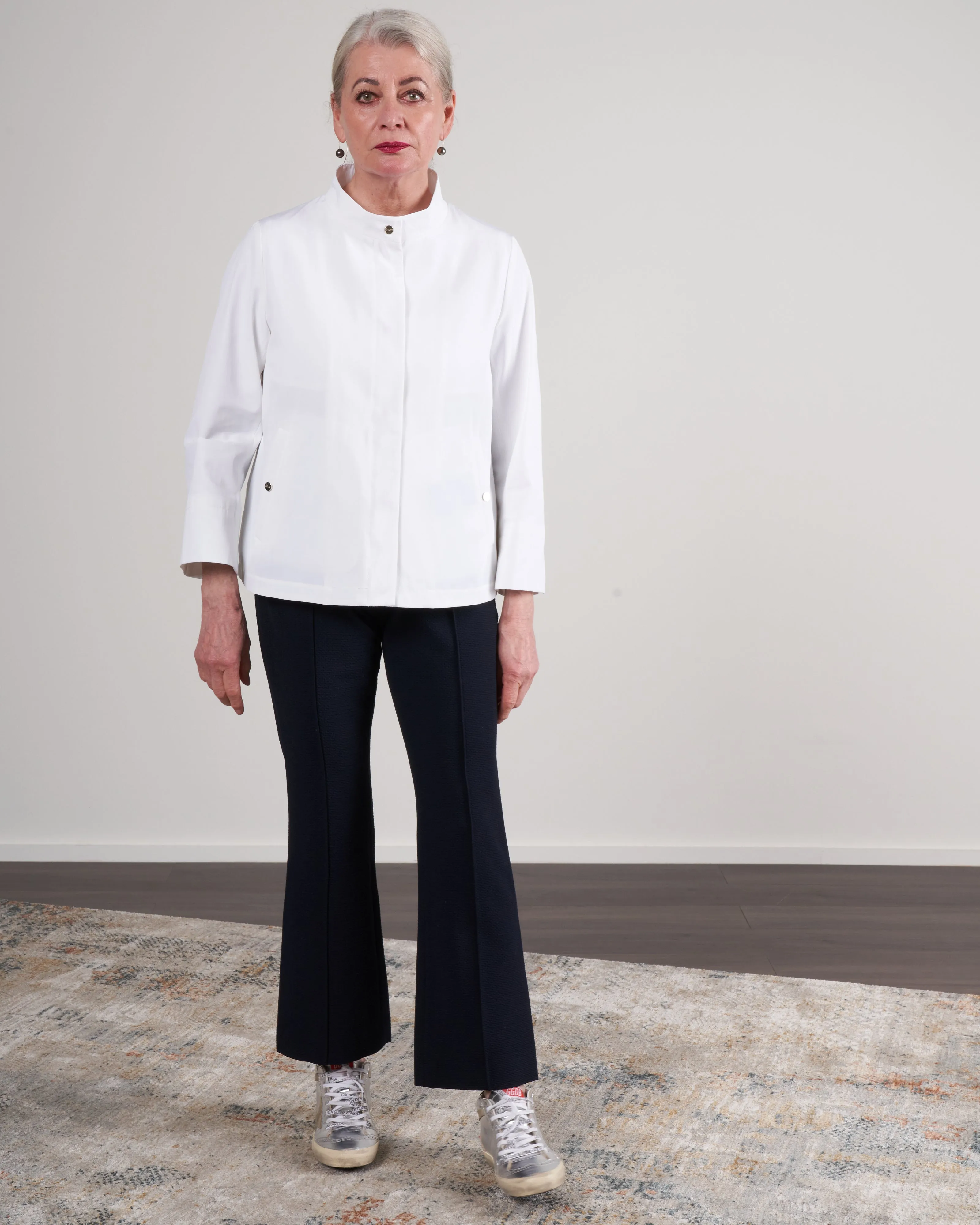 short shantung pleat back topper - bianco
