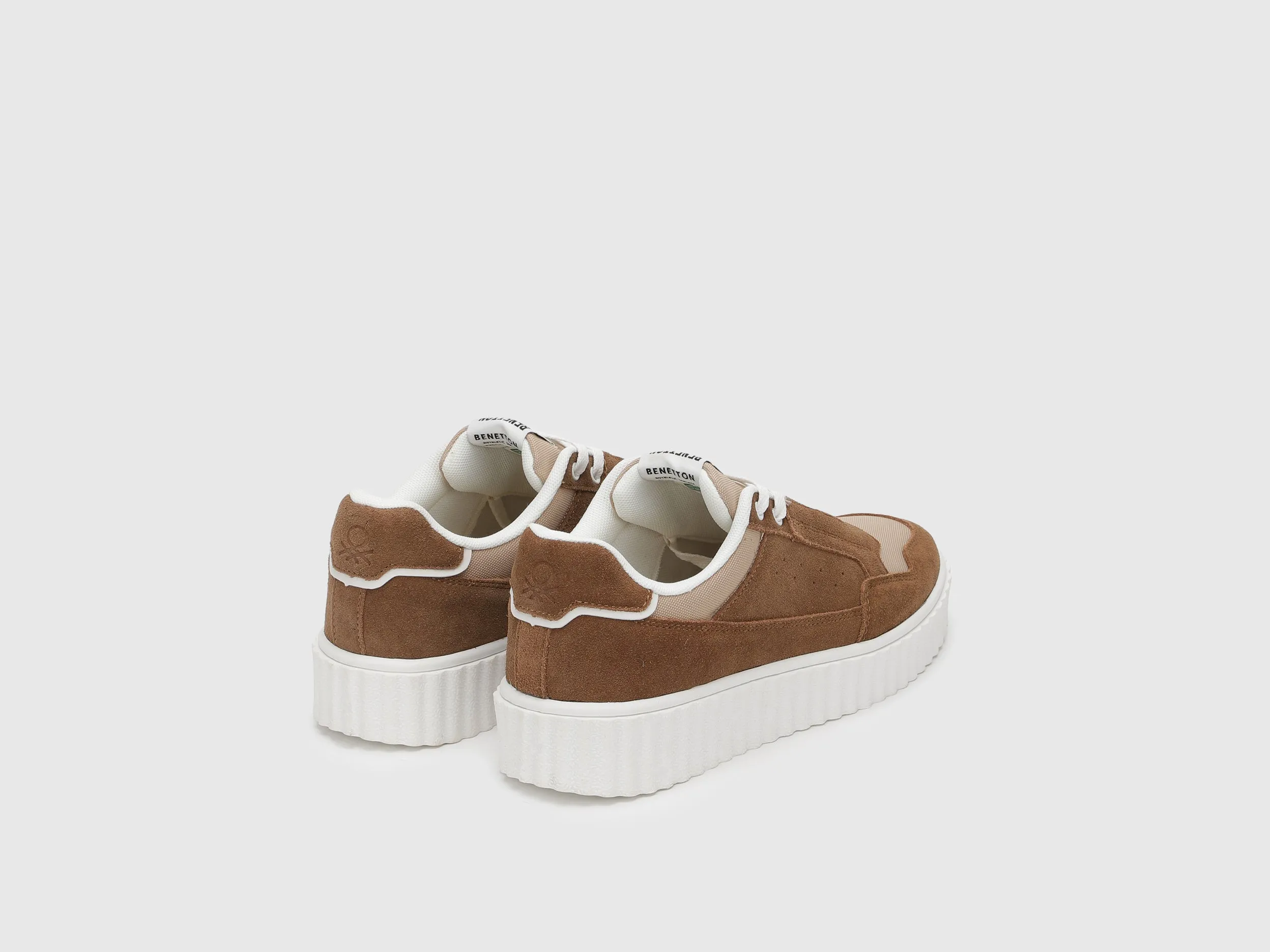 Solid Pattern Lace-Up Sneakers