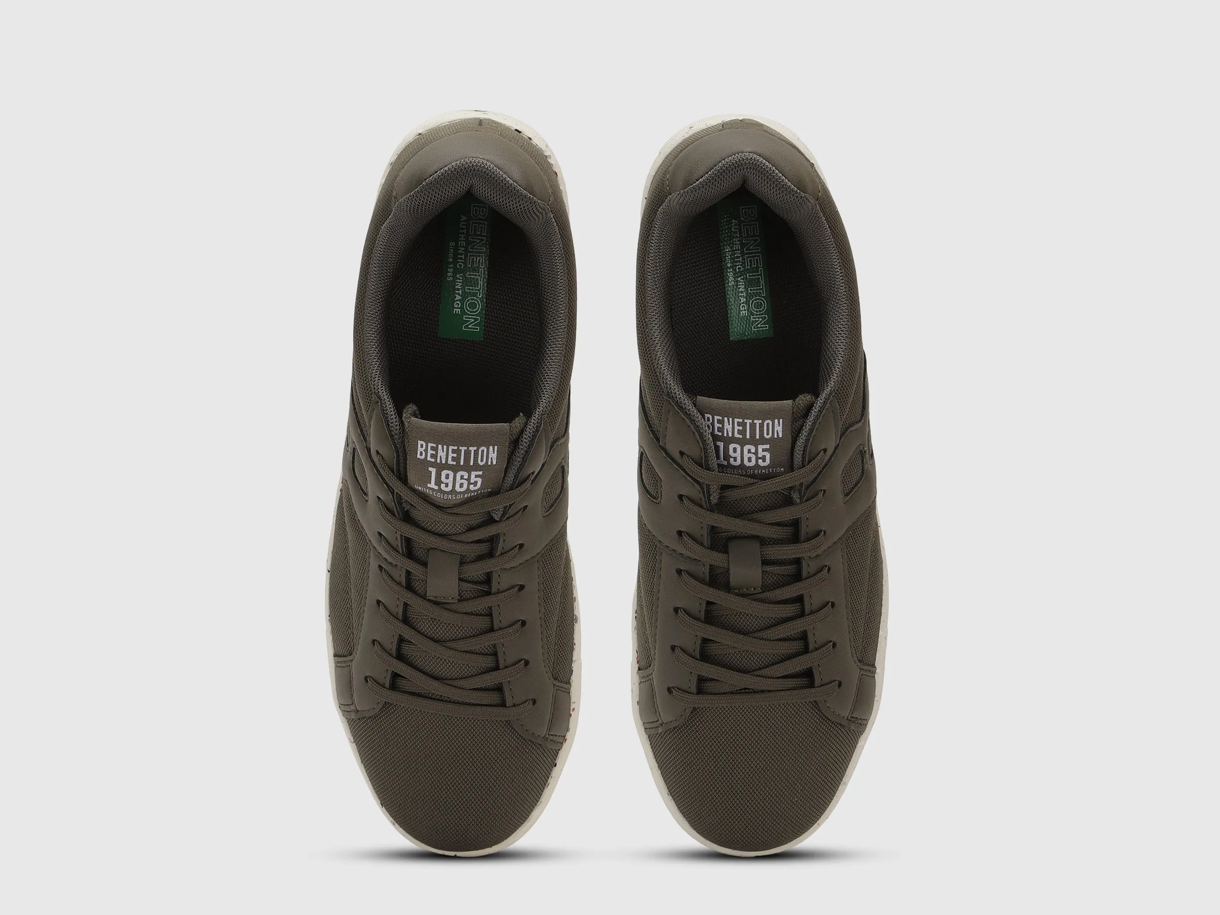 Solid Pattern Lace-Up Sneakers
